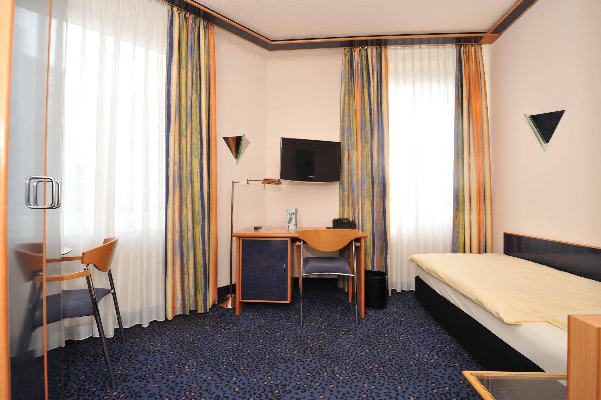 Insel Hotel Kolonia Zewnętrze zdjęcie